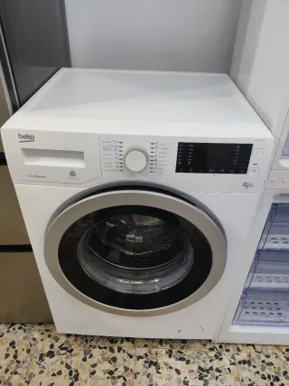 Lavadora y Nevera Beko Pack