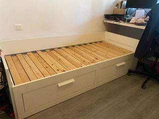 Cama Brimnes Ikea con 2 cajones