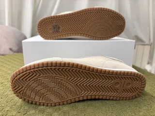 Zapatillas Alo Yoga Beige/Blanco