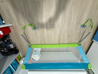 Barrera plegable para cama OLMITOS