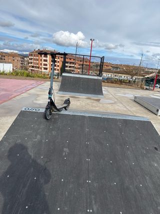 Cecotec Patinete Eléctrico