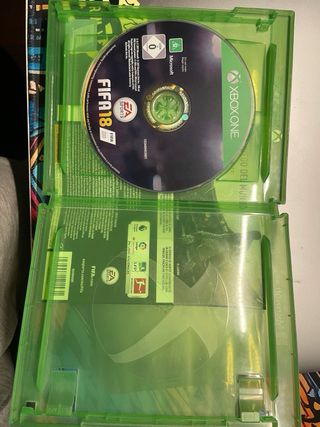 Grand Theft Auto V Xbox One Incluido fifa 21 y 18