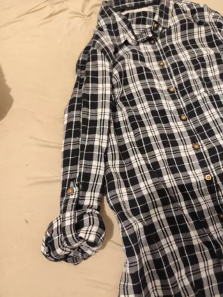 Sobrecamisa de cuadros negra y blanca
