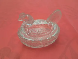 Salero de pellizco vintage de cristal gallina