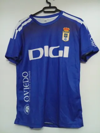 Camiseta deportiva azul