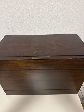 Mueble auxiliar de madera