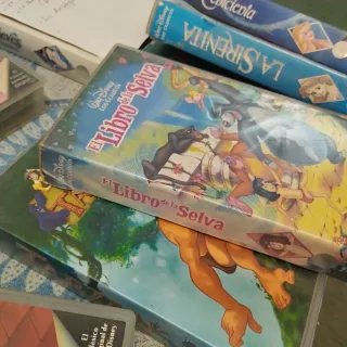 Lote Películas VHS Disney Clásicos (Español)