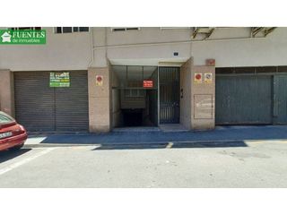 Garaje en alquiler en Campoamor en Alicante