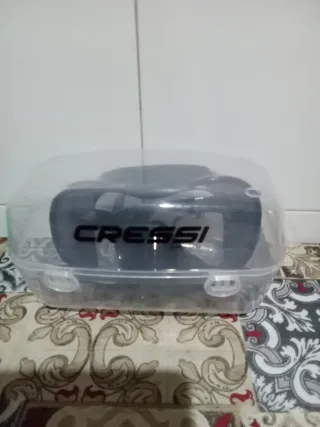 Máscara Cressi Negra + Estuche precio fijo