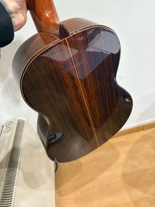 Guitarra Alhambra 5p con estuche