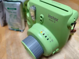 Cámara Fujifilm Instax Mini 9 Verde