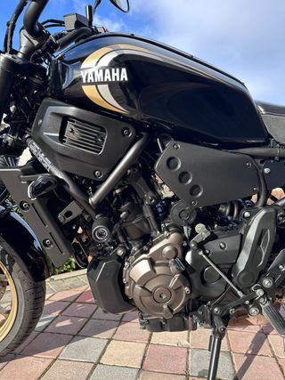 Yamaha XSR 700 2024