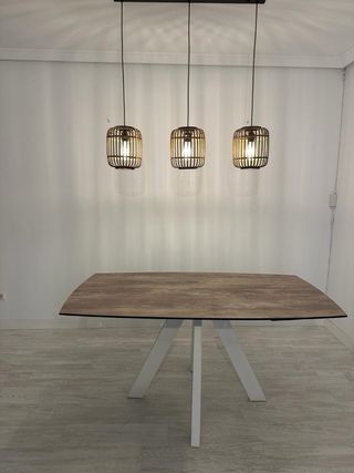 Mesa extensible porcelánica