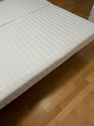 Sofá Cama Gris y Blanco
