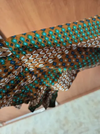 Blusa estampada con lazo