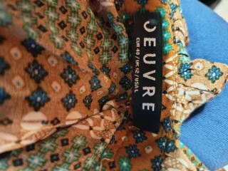 Blusa estampada con lazo