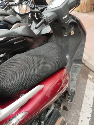 Honda Dylan-125 Gasolina Scooter