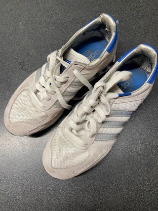 Scarpe Adidas Donna Tg 36 con piccola spellatura