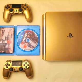 PS4 Gold Edition Sony