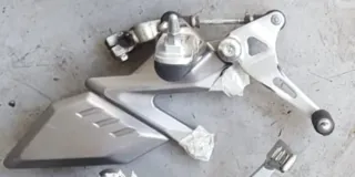 Soporte Estribo Izquierdo Kawasaki Z125 2020