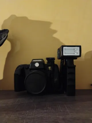 Cámara Nokina con flash