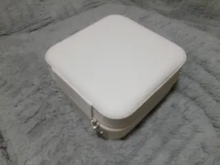 Nuevo Joyero de piel sintética blanco crudo