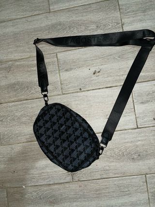 Riñonera Lacoste Negra y Gris