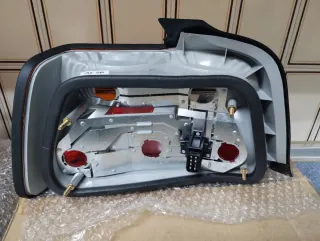 Pilotos Traseros OEM BMW E36