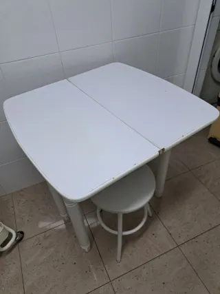 Mesa de cocina extensible blanca