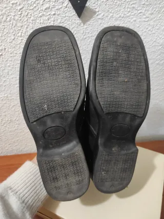 Zapatos negros de vestir con cordones