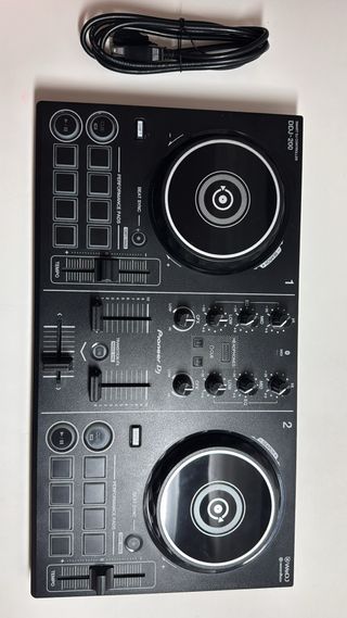 Controladora DJ Pioneer DDJ-200