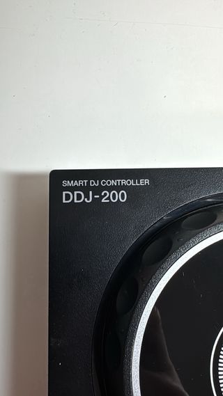 Controladora DJ Pioneer DDJ-200