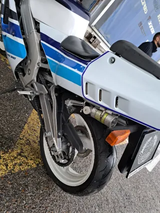 Suzuki RGV250 VJ22