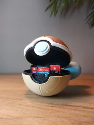 Squirtle Ball - Nintendo Cartridge Holder