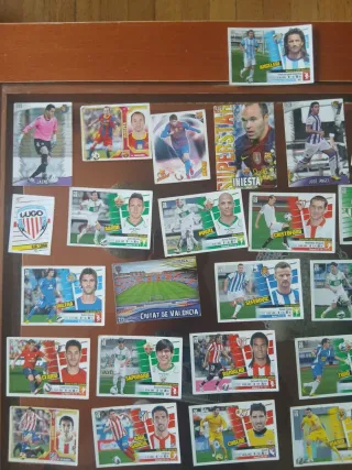 Lote Cromos Pokémon, Fútbol y Star Wars