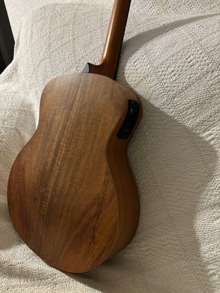 Guitarra Taylor GS Mini -e, koa