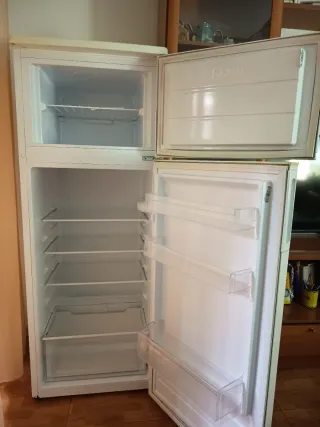 Nevera marca OK blanco