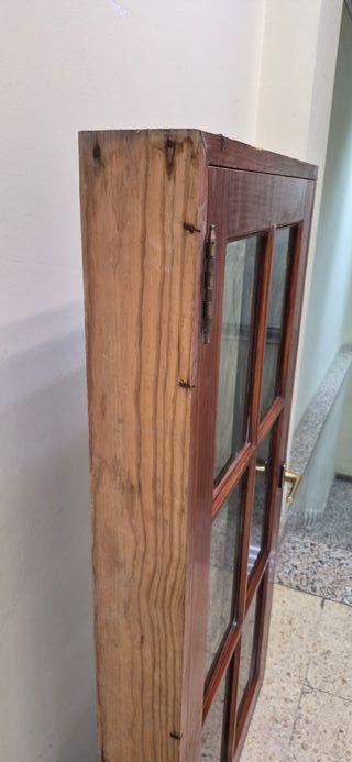 Ventana grande madera Vitacola