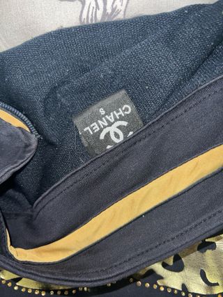 Chándal Chanel Negro y Dorado