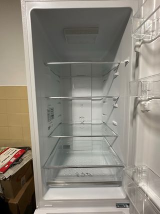 Nevera Indesit  combi blanca no frost