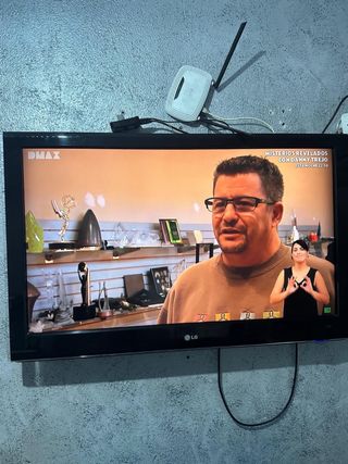 Televisión LG 42 Seminueva sin smart tv