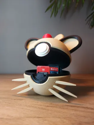 Persian Ball - Nintendo Cartridge Holder