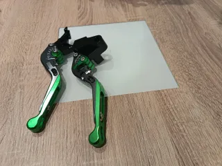 Manetas Kawasaki Z750 Negras y Verdes