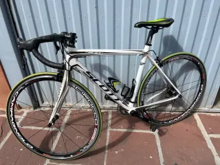 Bicicleta Scott de carbono