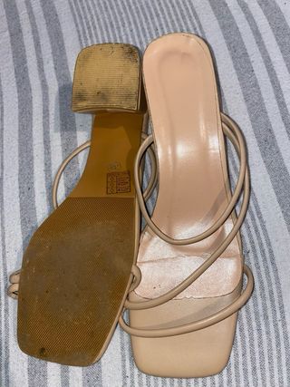 Sandalias Beige Tiras