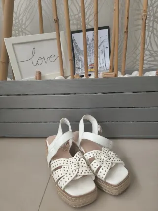 Sandalias cuña River Island talla 36