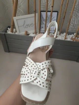 Sandalias cuña River Island talla 36