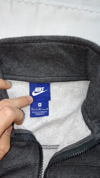 Chaqueta Nike Gris Cremallera