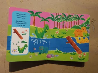 DINOSAURIOS MINI PRIMER BUSCA Y ENCUENTRA