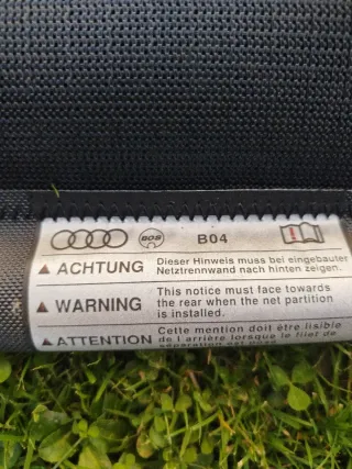 Red separadora Audi Q5